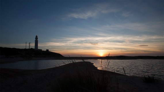 Atardecer en Los Caños de Meca, faro de Trafalgar Cádiz