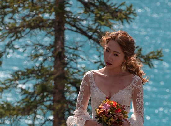 novia en Morraine Lake