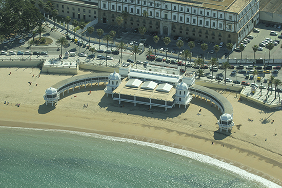 Vista aérea de la playa de La Caleta Cádiz