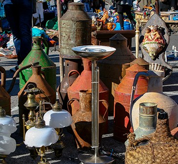 Mercado de los ladrones - feira da ladra -Lisboa - mercadillo Alfama