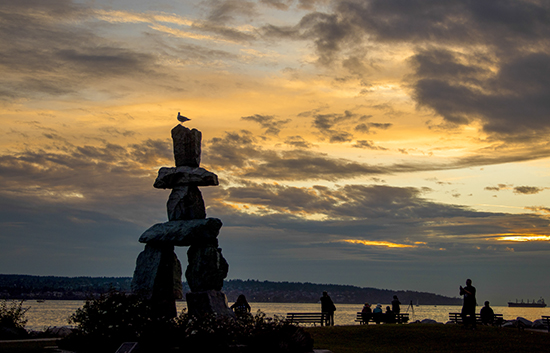 Atardecer en Vancouver inuit