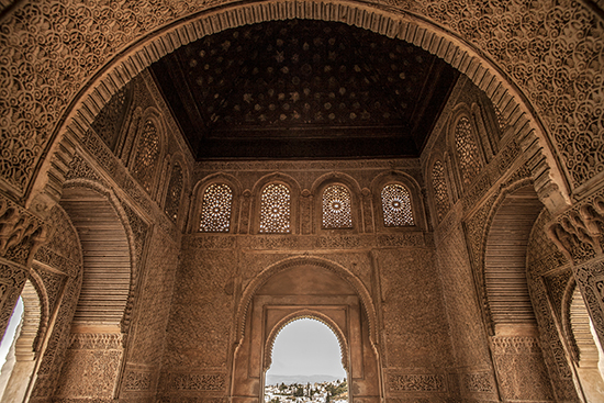 visitar la Alhambra de noche