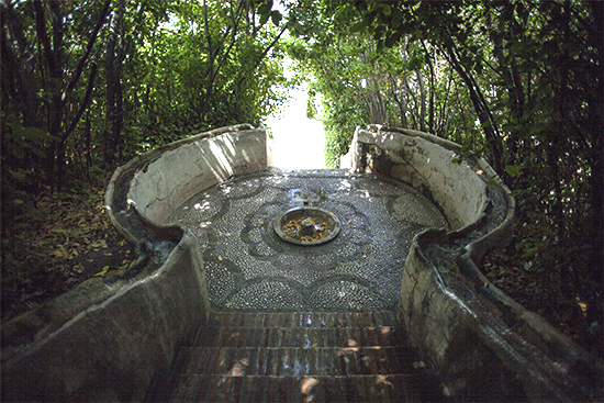 escalera del agua generalife