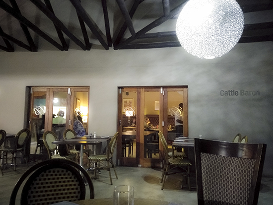 restaurantes en Skukuza camp Kruger Sudafrica