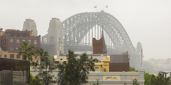 harbour bridge sydney nubes