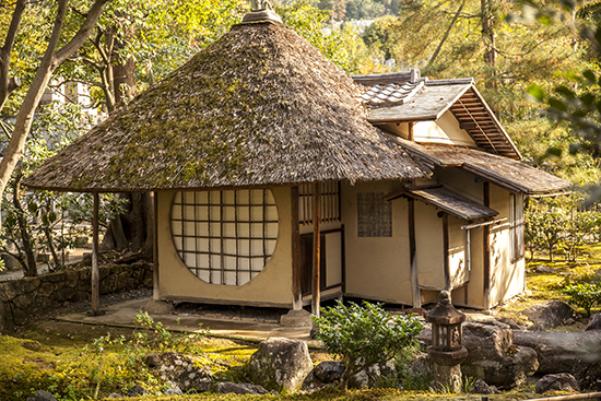 diminuta casa de té en templo Kioto 