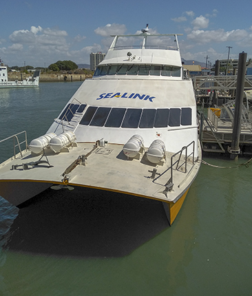 ferry a Magnetic island