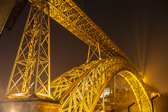 puente don luis iluminado oporto