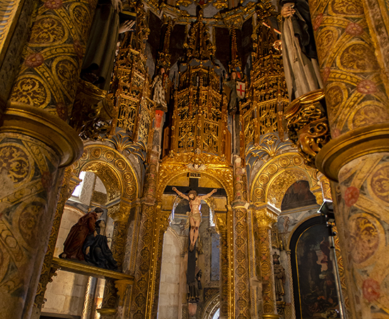 Altar. Charola. Convento de Cristo