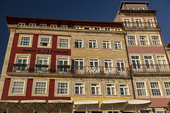 fachadas azulejos Oporto
