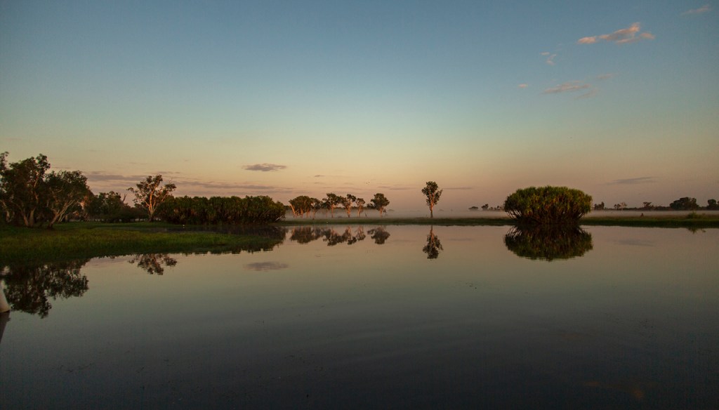 Paisaje Yellow water river al amanecer. Norte de Australia. 
Te cuento de viajes